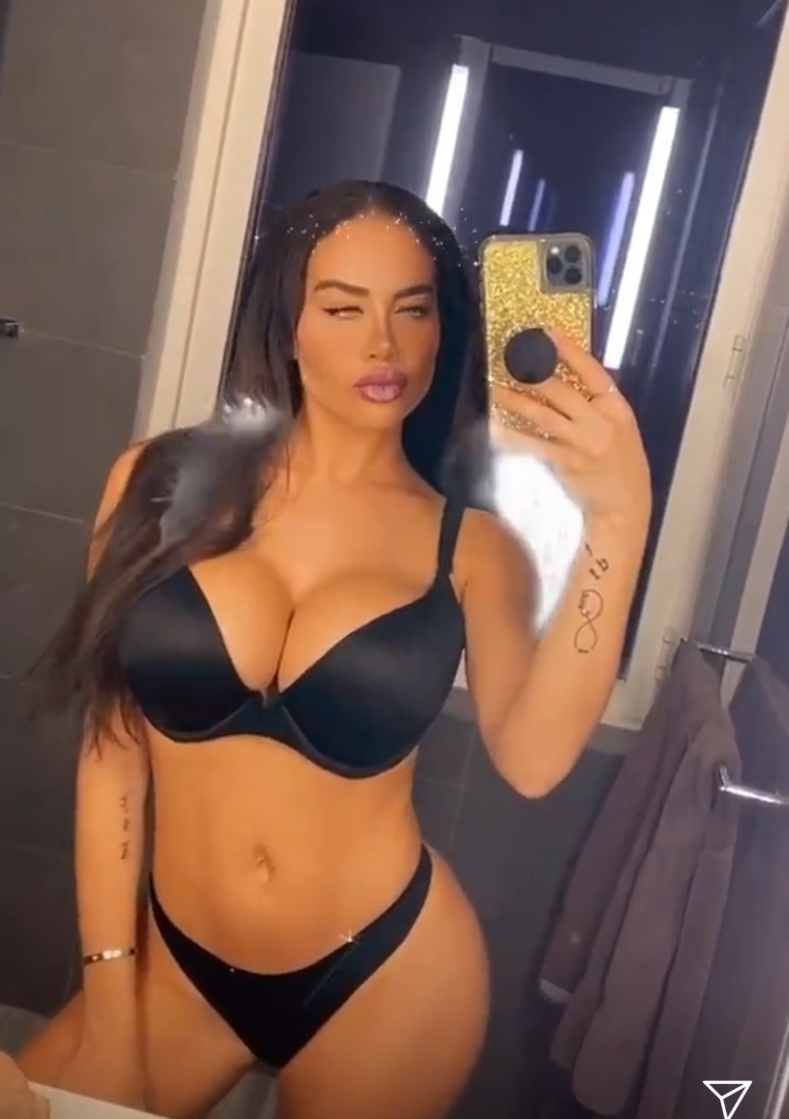 ? % Real & Ready Now??Naughty Fun?My place Or Yours?