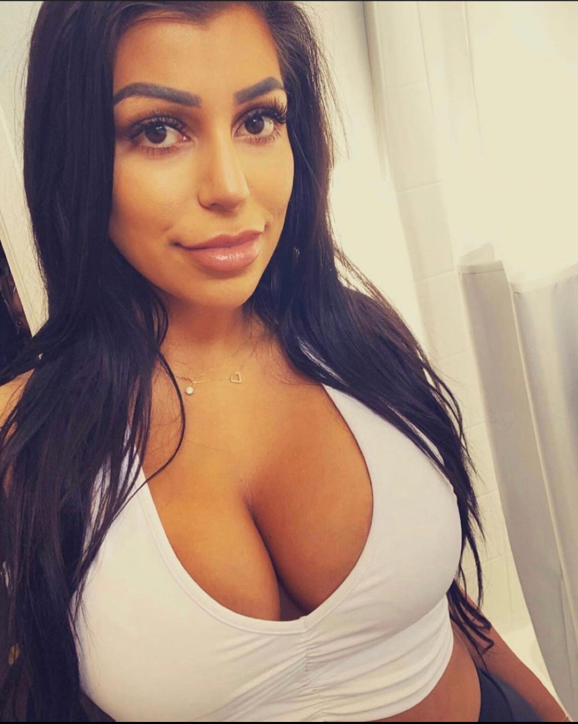 I’m available for $ex hookups and Body massage hmu +15735500175