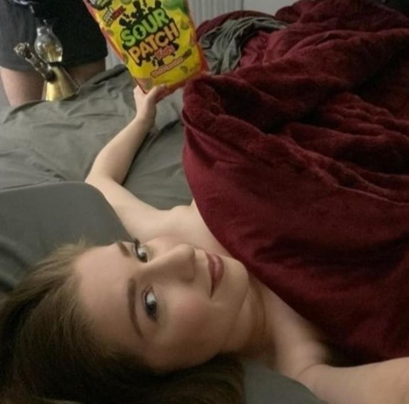 I'm available text me +1 2262142526