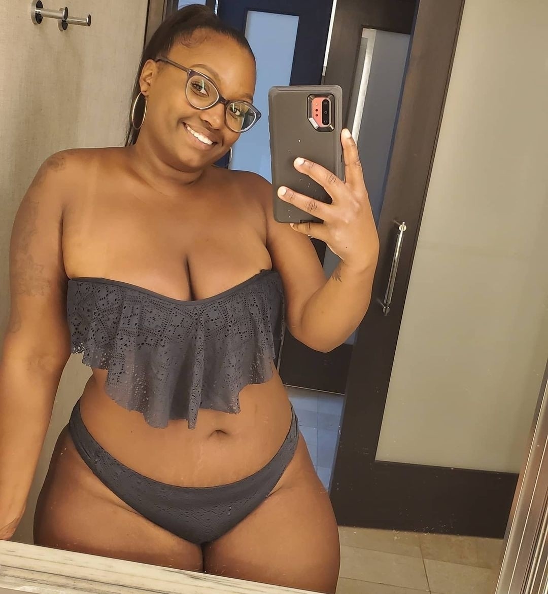 I'm a call girl. Today I'm free