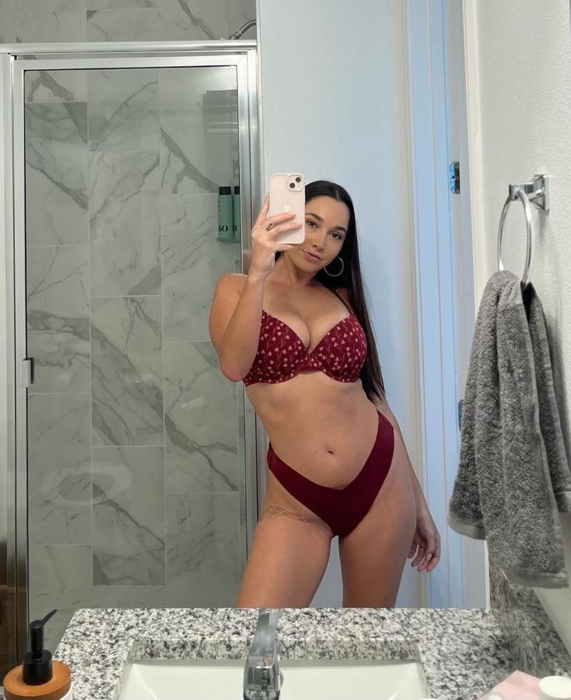 Sweet N Sexy Independent!! Ready to have me over tonight? 437-600-4373